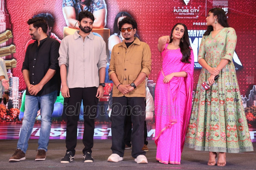 Gaayapadda Simham Movie Pre Release